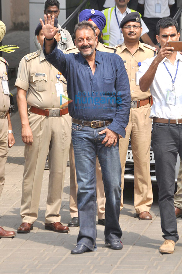 sanjay dutt lands in mumbai at a private terminal in kalina 17