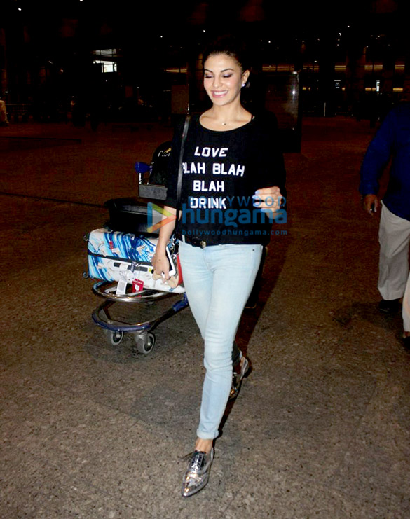 jacqueline fernandez snapped returning from colombo 5