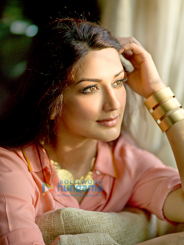 sonali bendre 15