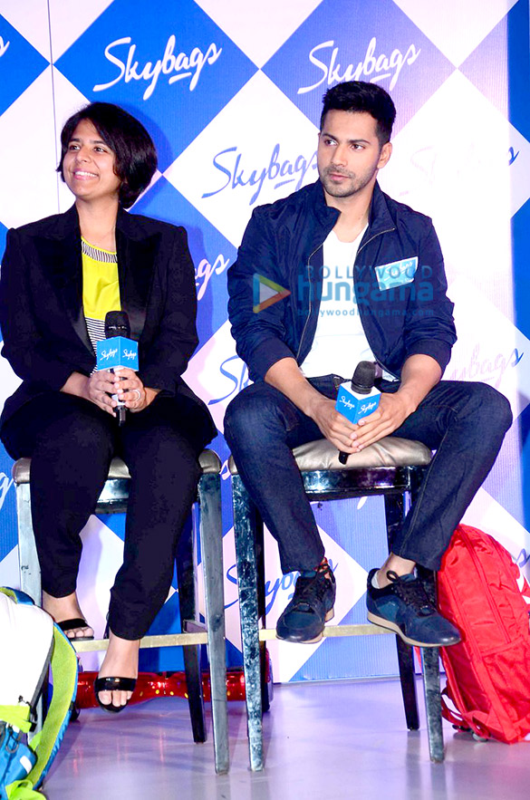 varun dhawan at the launch of skybags new collection 6