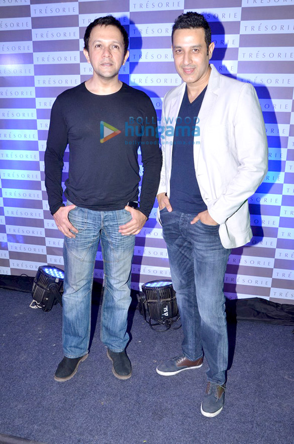 hrithik roshan bobby deol at the launch of tresorie store 13