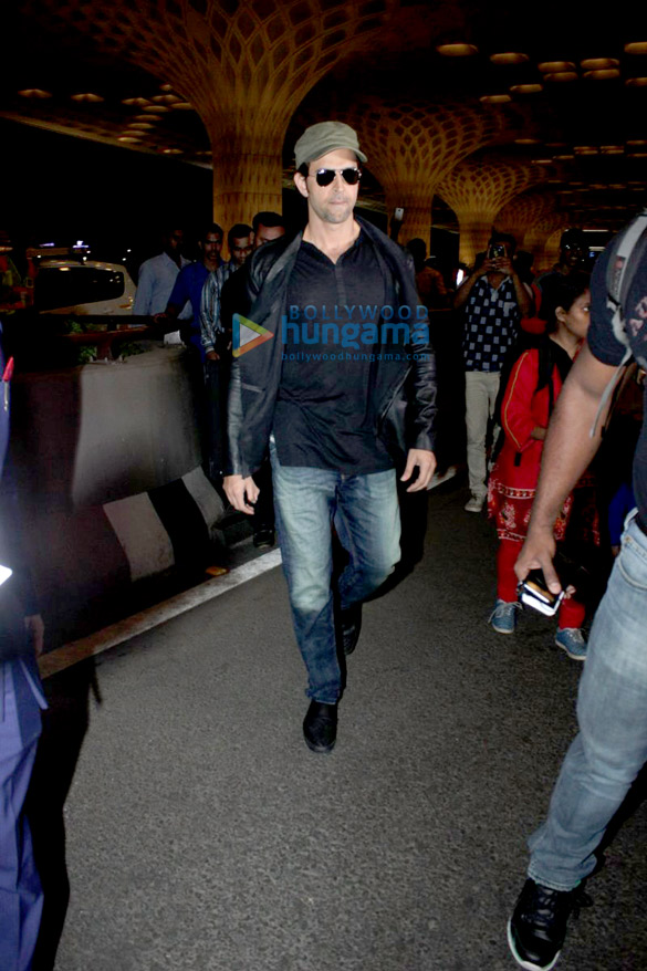 hrithik roshan departs for madrid iifa 2016 press meet 6