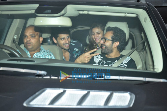 karan johar hosts alia bhatts birthday bash at his house 6
