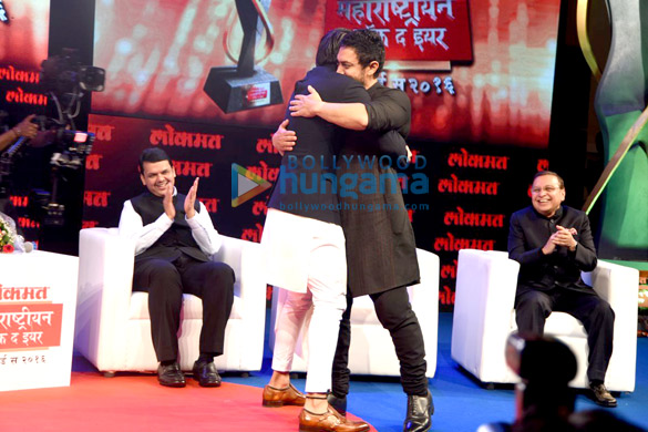 aamir khan ranveer singh at lokmat maharashtrian of the year award 2016 16