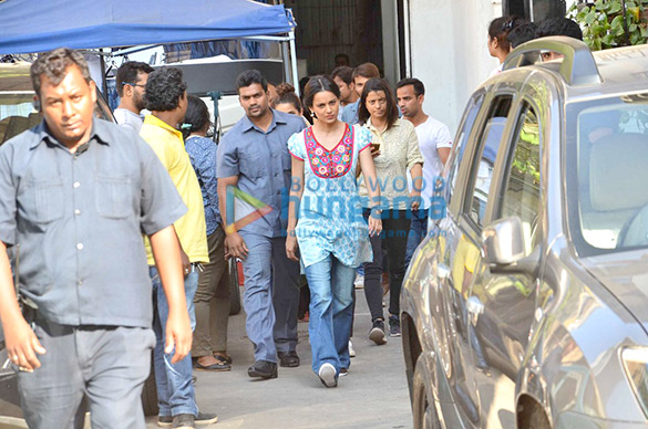 kangna ranaut snapped in her queen avatar post ad shoot with mahendra singh dhoni virat kohli 7