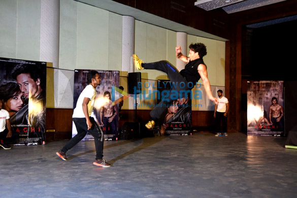tiger shroff shraddha kapoor snapped promoting their film baaghi 8