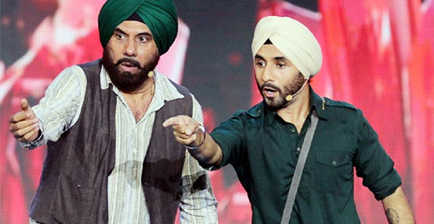 Boman Irani-Vir Das’s HILARIOUS Rapid Fire On SRK, Hrithik, Akshay Kumar, Rajkumar Hirani