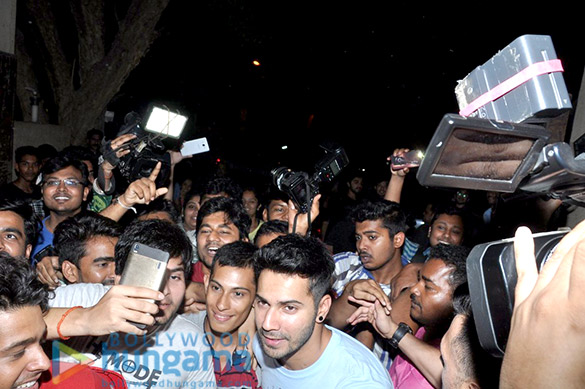 varun dhawans birthday bash at his pad in juhu 13