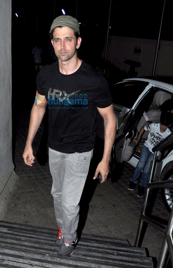 hrithik roshan kids snapped after watching the jungle book 6