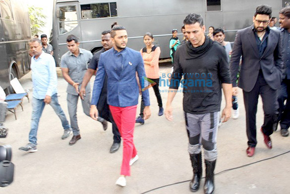housefull 3 promotions on the sets of the kapil sharma show 5