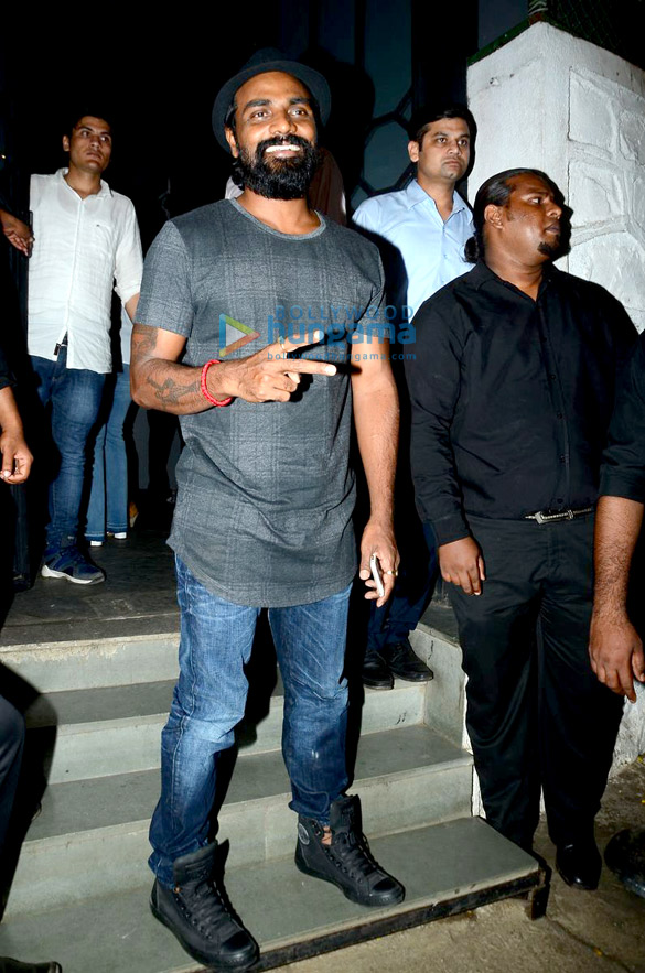 tiger shroff shraddha kapoors parents host a success bash of baaghi 17