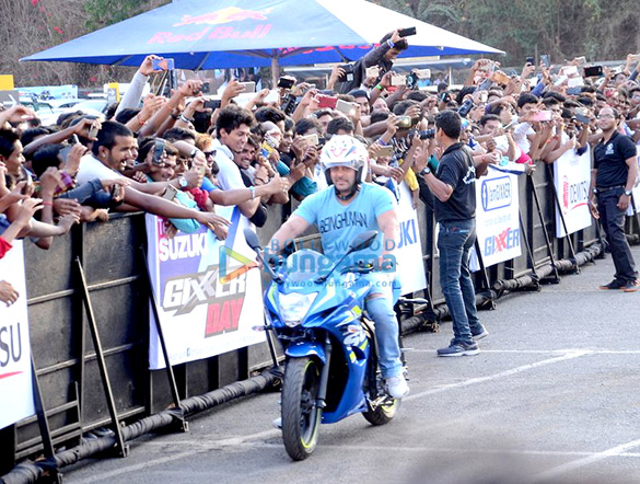 salman khan snapped at suzuki gixxer event 2