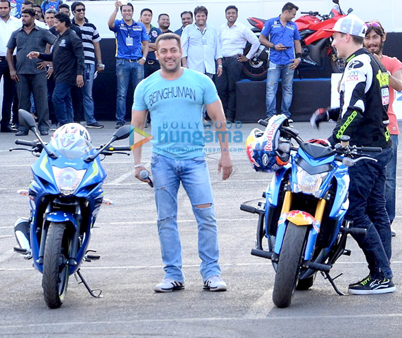 salman khan snapped at suzuki gixxer event 10