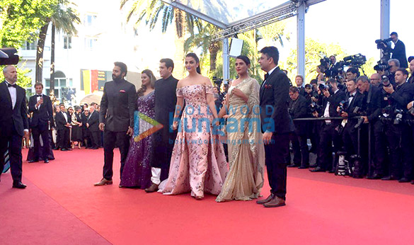 team of sarbjit walk the red carpet at cannes 4
