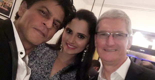 Tim Cook Dines At Shah Rukh Khan’s Residence