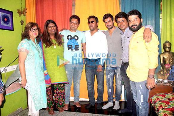 team of mantostaan celebrate their cannes appreciation in mumbai 2