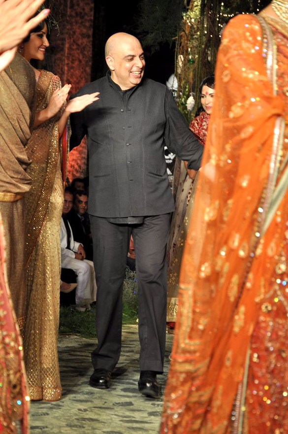 tarun tahilianis show at aamby valley india bridal fashion week 2012 9