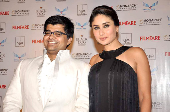 kareena launches the september issue of filmfare 4