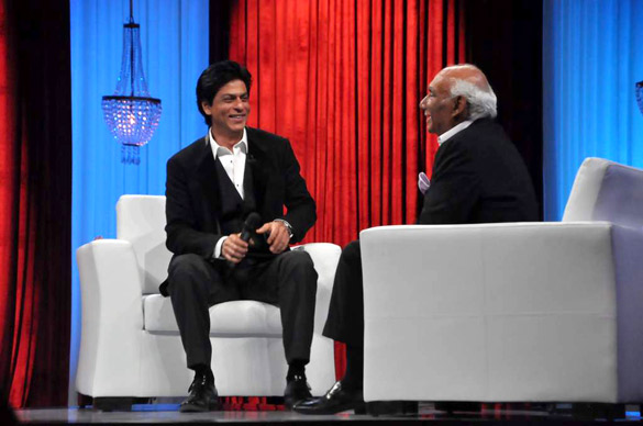 shahrukh khan at yash chopras birthday 4