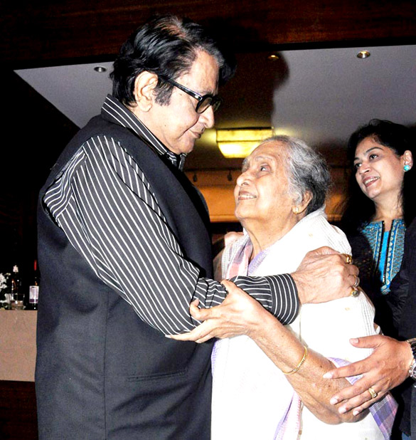 asha parekhs 70th birthday bash 13