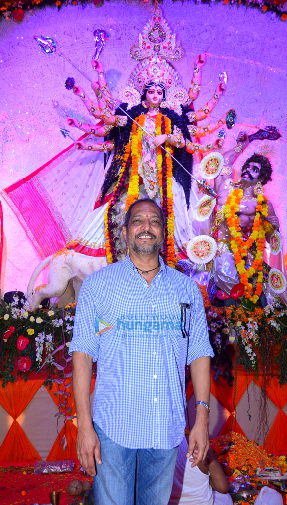 celebs visit north mumbais sarbojanin durga puja day 5 4