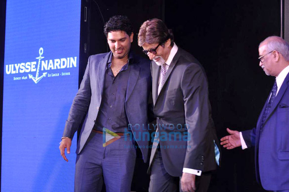 big b abhishek at sunil gavaskars honour by ulysse nardin 5