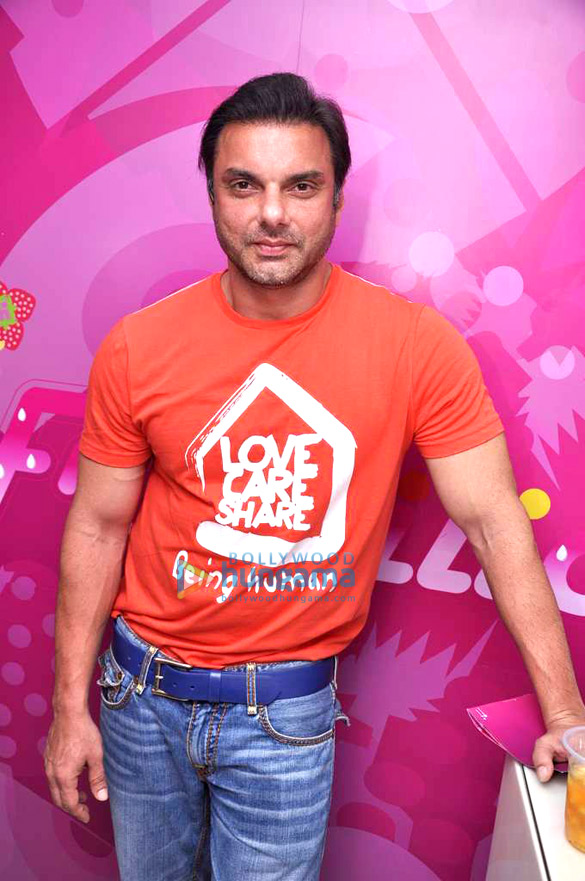sohail khan graces the launch of fruitilicious 3