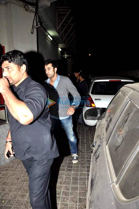 ranbir snapped outside pvr juhu 2