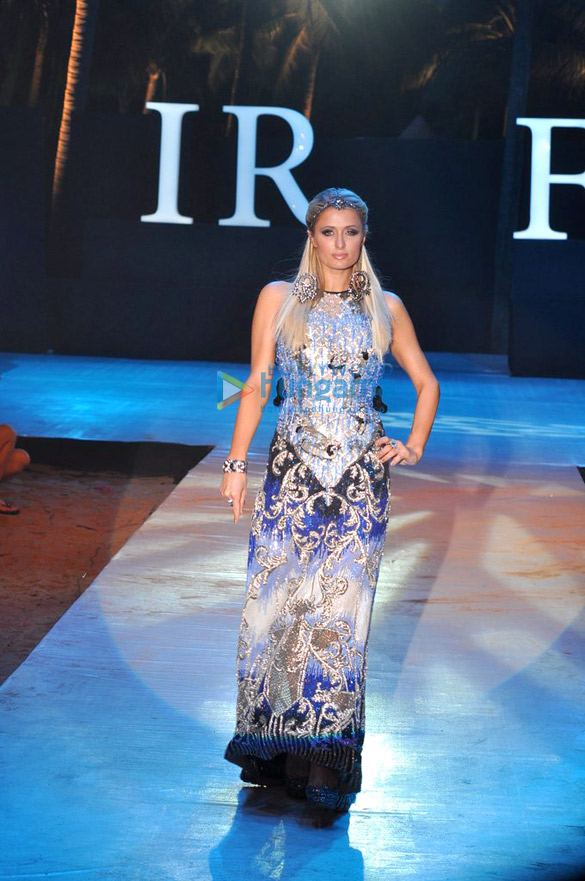 paris hilton walks for shane falguni at india resort fashion week 2012 8