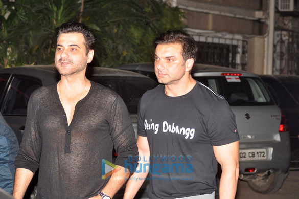celebs grace sohail khans birthday bash 5