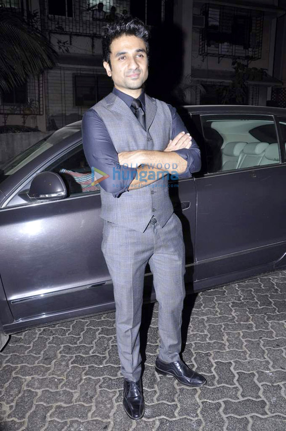 imran khans house warming bash 11