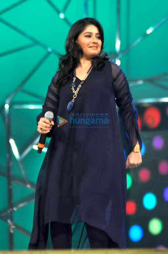 bollywood biggies at umang police show 2013 15