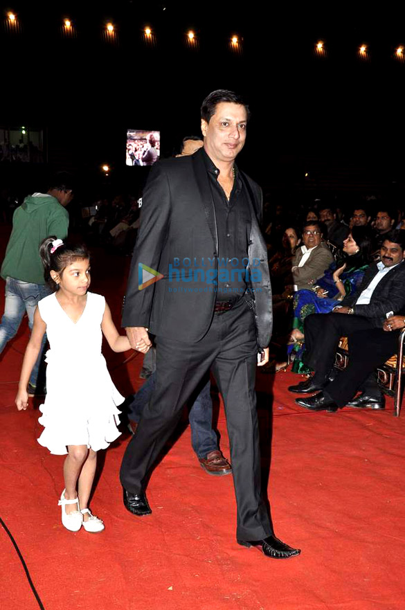 bollywood biggies at umang police show 2013 55