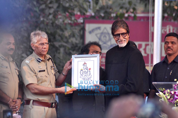 amitabh bachchan at thane polices show 5