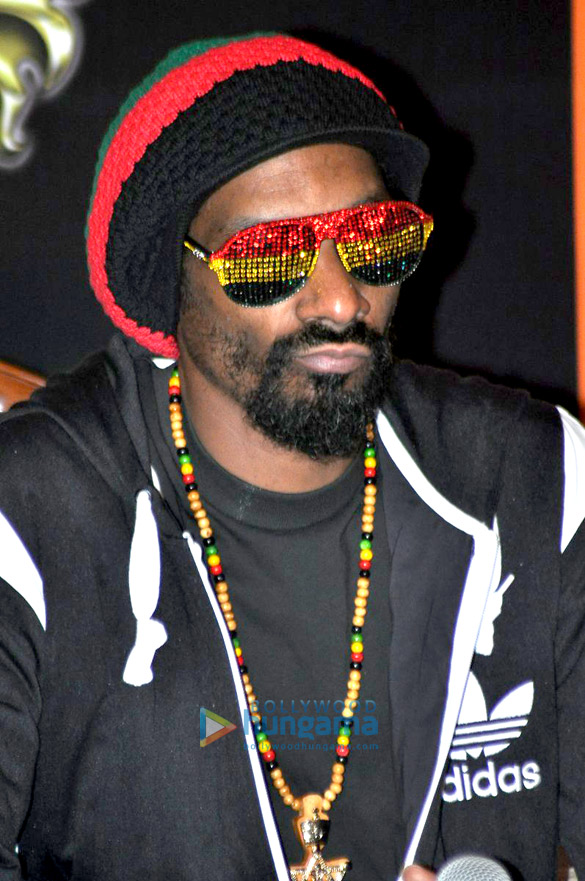snoop dogg snapped attending a press conference in india 9