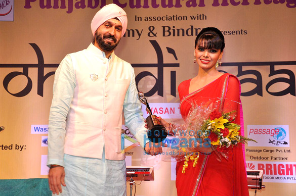 sherlyn chopra graces charan singh sapras lohri night 2