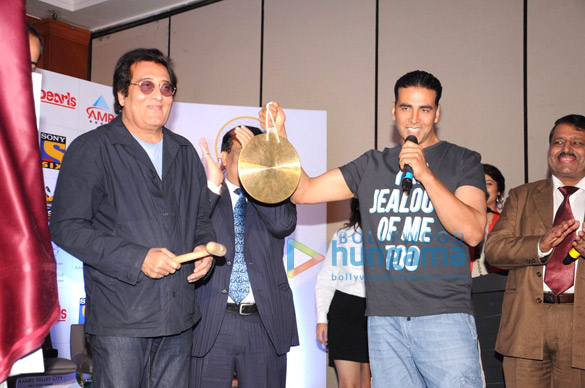 akshay kumar vinod khanna at golf premiere league 6