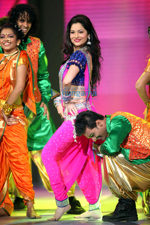 opening ceremony of celebrity cricket league season 3 29