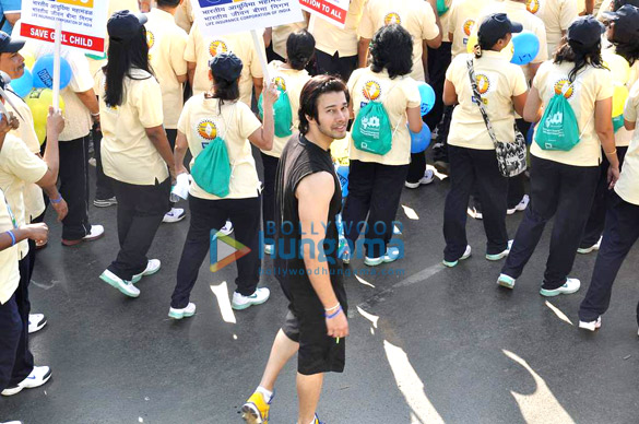standard chartered mumbai marathon 2013 14