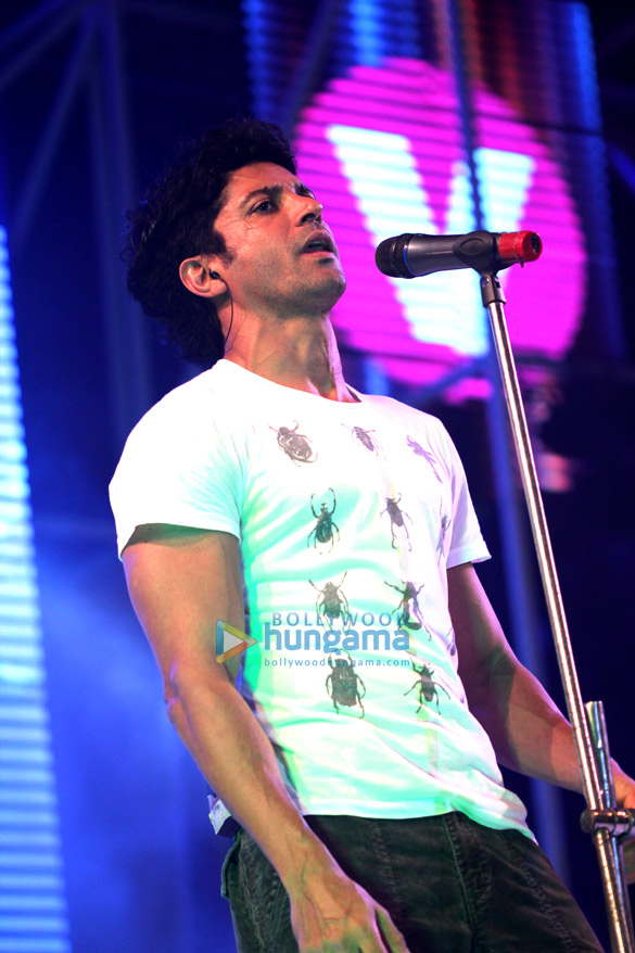 celebs snapped at the channel v nokia fest in goa 8