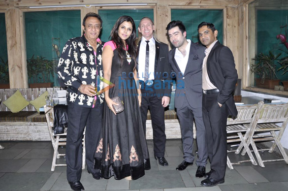 vinod shankar nair hosts bash for greogry david roberts 8