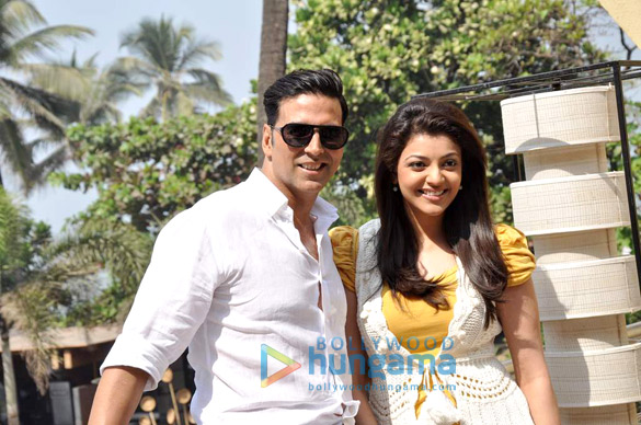 akshay kajal aggarwal promote special 26 2