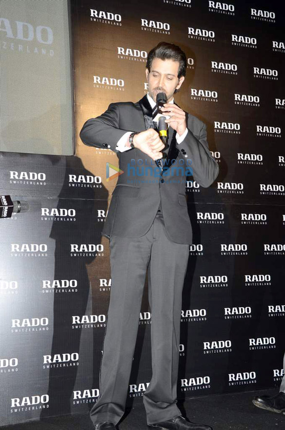 hrithik roshan launches the rado hyperchrome collection in india 4