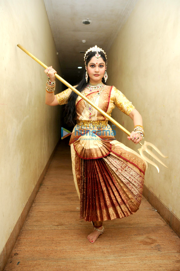 gracy singh performs at ravindra natya mandir 10