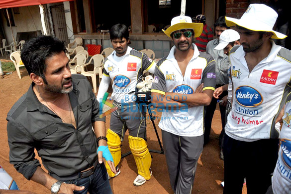 mumbai heroes practice for ccl 3 match 4