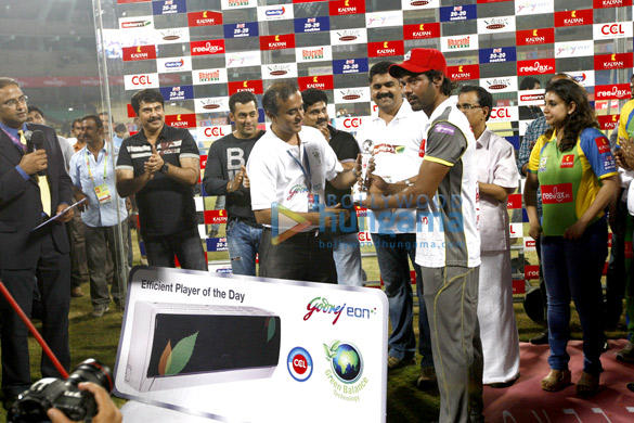 ccl 3s kerala strikers vs mumbai heroes match 4