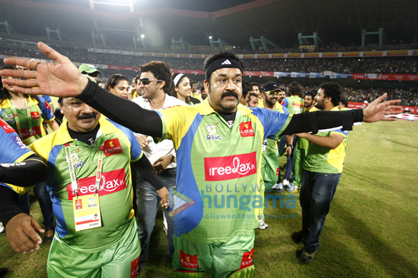 ccl 3s kerala strikers vs mumbai heroes match 8