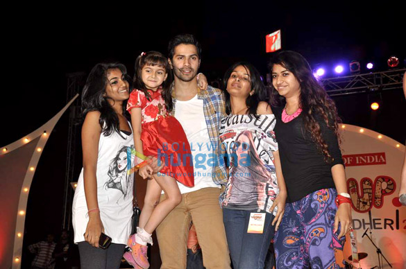 varun dhawan at wassup andheri 2013 festival 2
