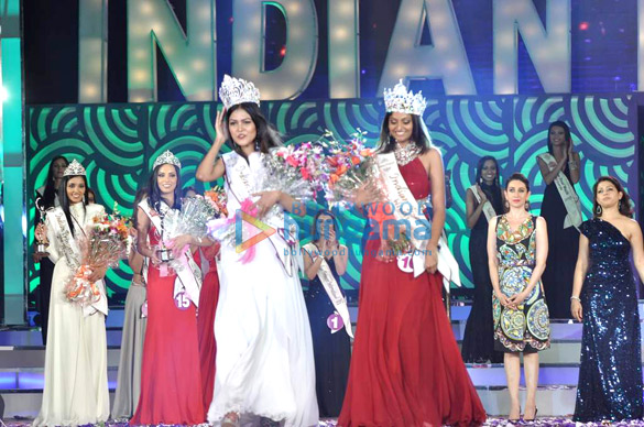 karisma kapoor judges 4th indian princess 3