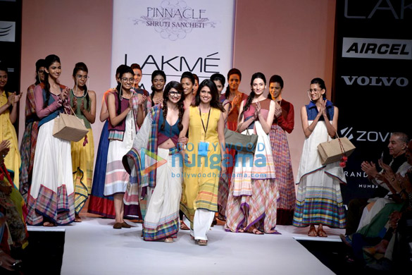 prachi desai walks for shruti sancheti at lakme fashion week 2013 2